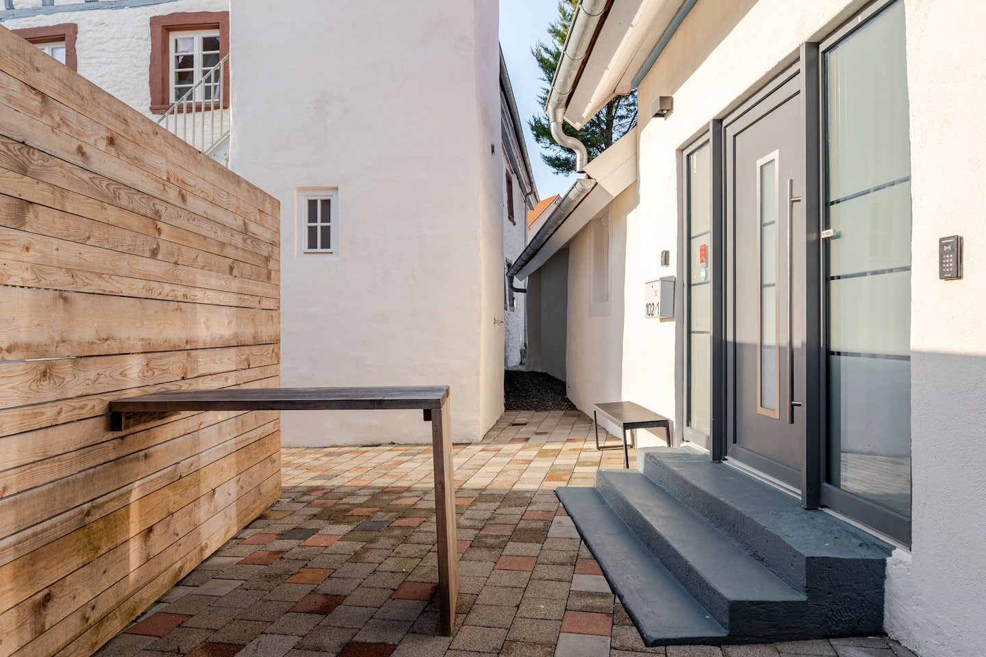 Noxi - Aussenbereich - Carport - 1